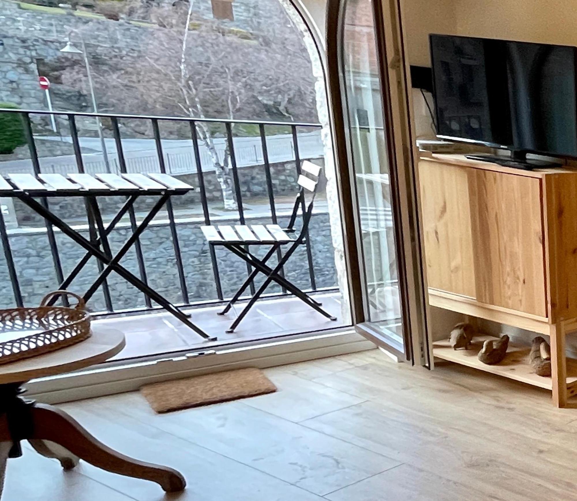 Apartamento Colgante Al Rio Con Vistas Al Puente Camprodon Εξωτερικό φωτογραφία